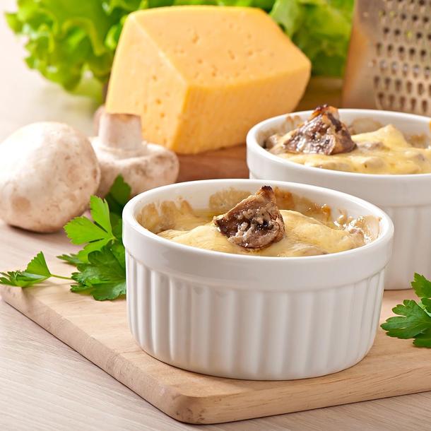 Жульен с курицей и грибами