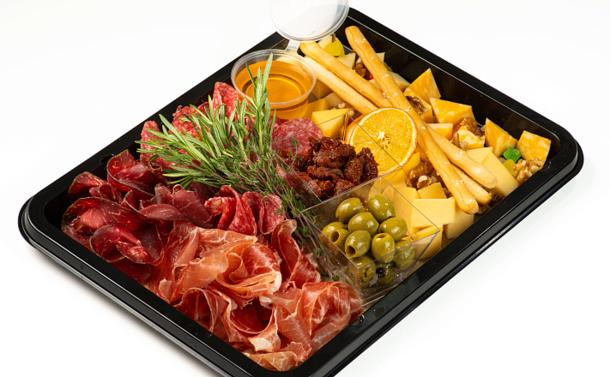 Дуэт из сырного ассорти и Антипасты
