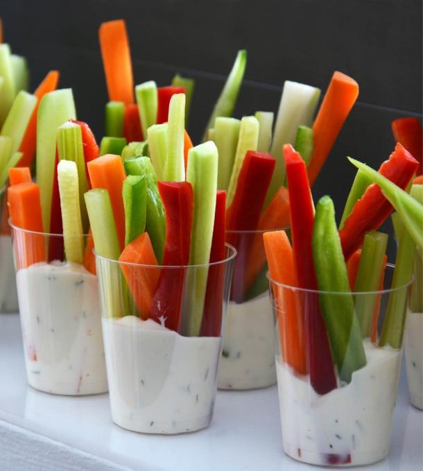 Овощной стаканчик с йогуртом