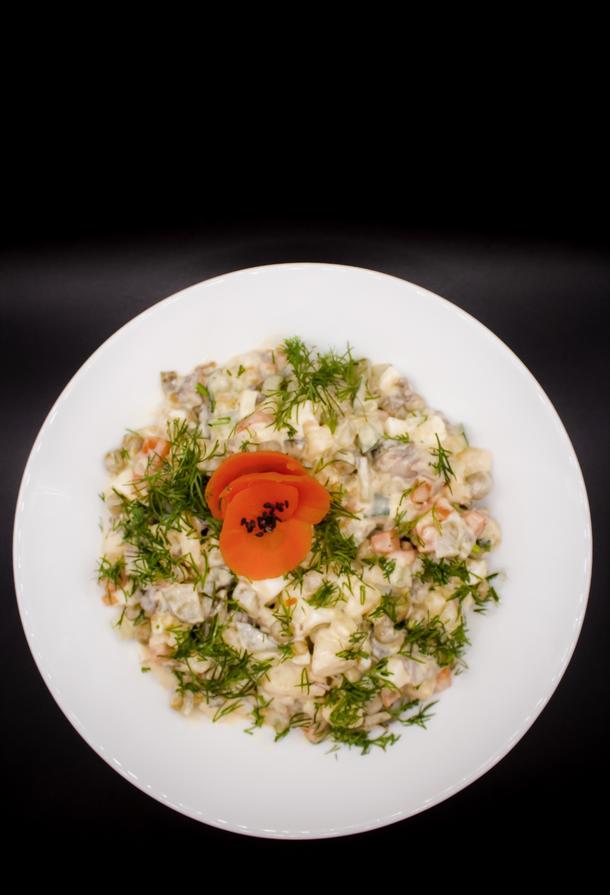 Салат «Оливье» с курицей 200гр