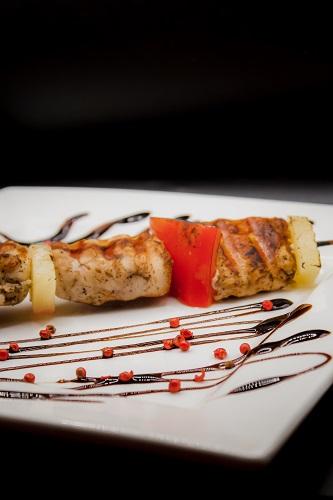 Шашлычок из курицы с ананасом и болгарским перцем